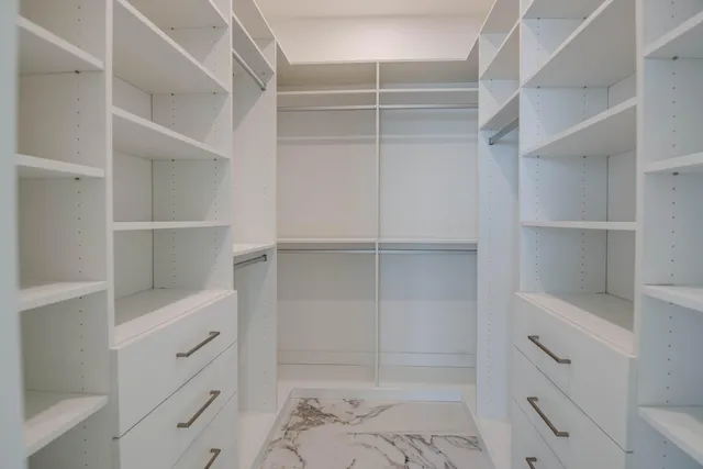 a view of walk in closet