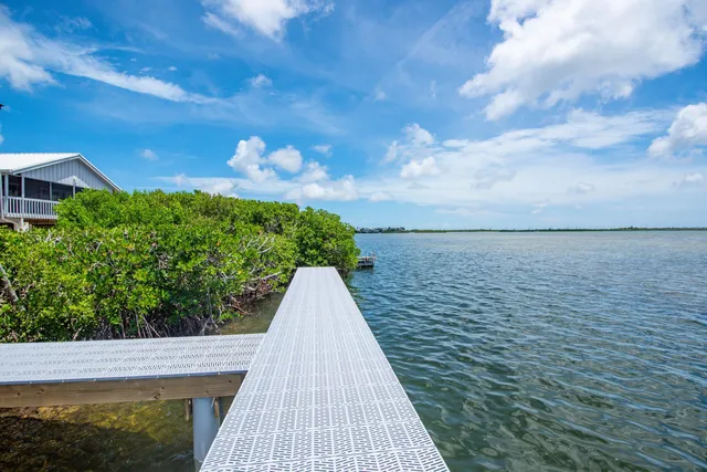 a view of a terrace with sky view