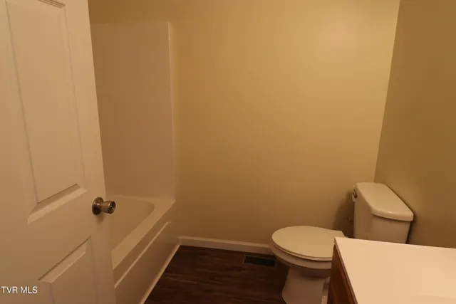 $1,250 | 833 Dale Street, Unit 1, Kingsport, TN 37660