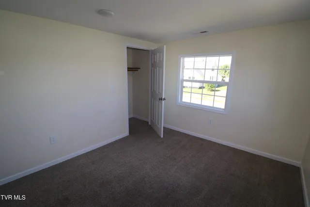 $1,250 | 833 Dale Street, Unit 1, Kingsport, TN 37660