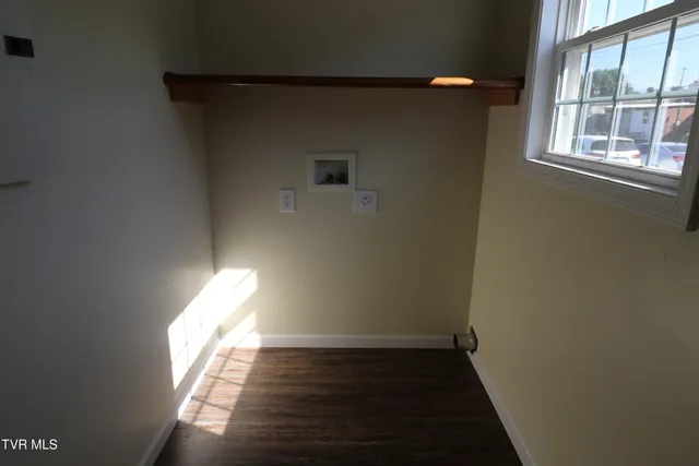 $1,250 | 833 Dale Street, Unit 1, Kingsport, TN 37660