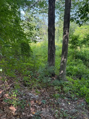 $225,000 | 2 Shore Drive, Goffstown, NH 03045