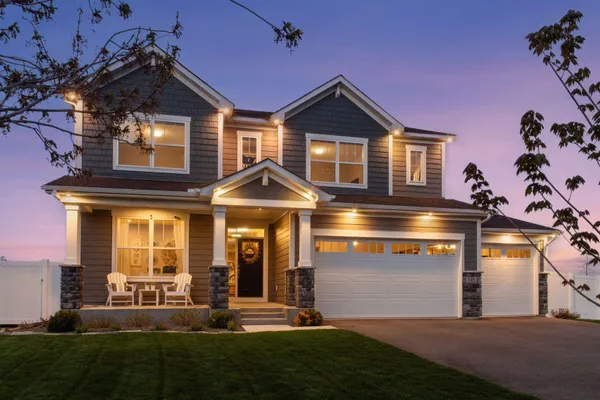 $749,900 | 145 Maple Terrace, Waconia, MN 55387