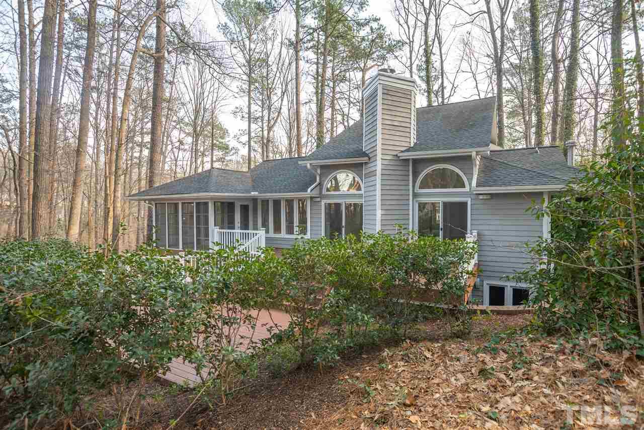 4917 Connell Drive Raleigh, NC 27612 - Photo 3 of 24