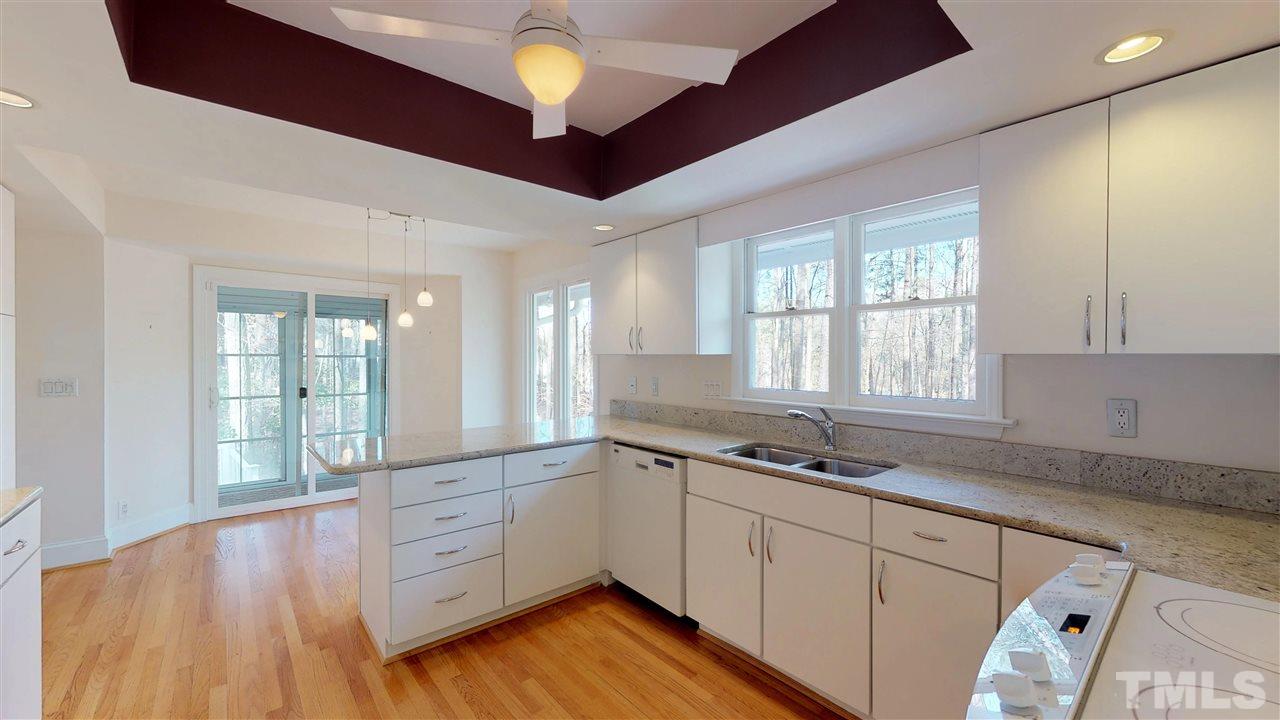4917 Connell Drive Raleigh, NC 27612 - Photo 10 of 24