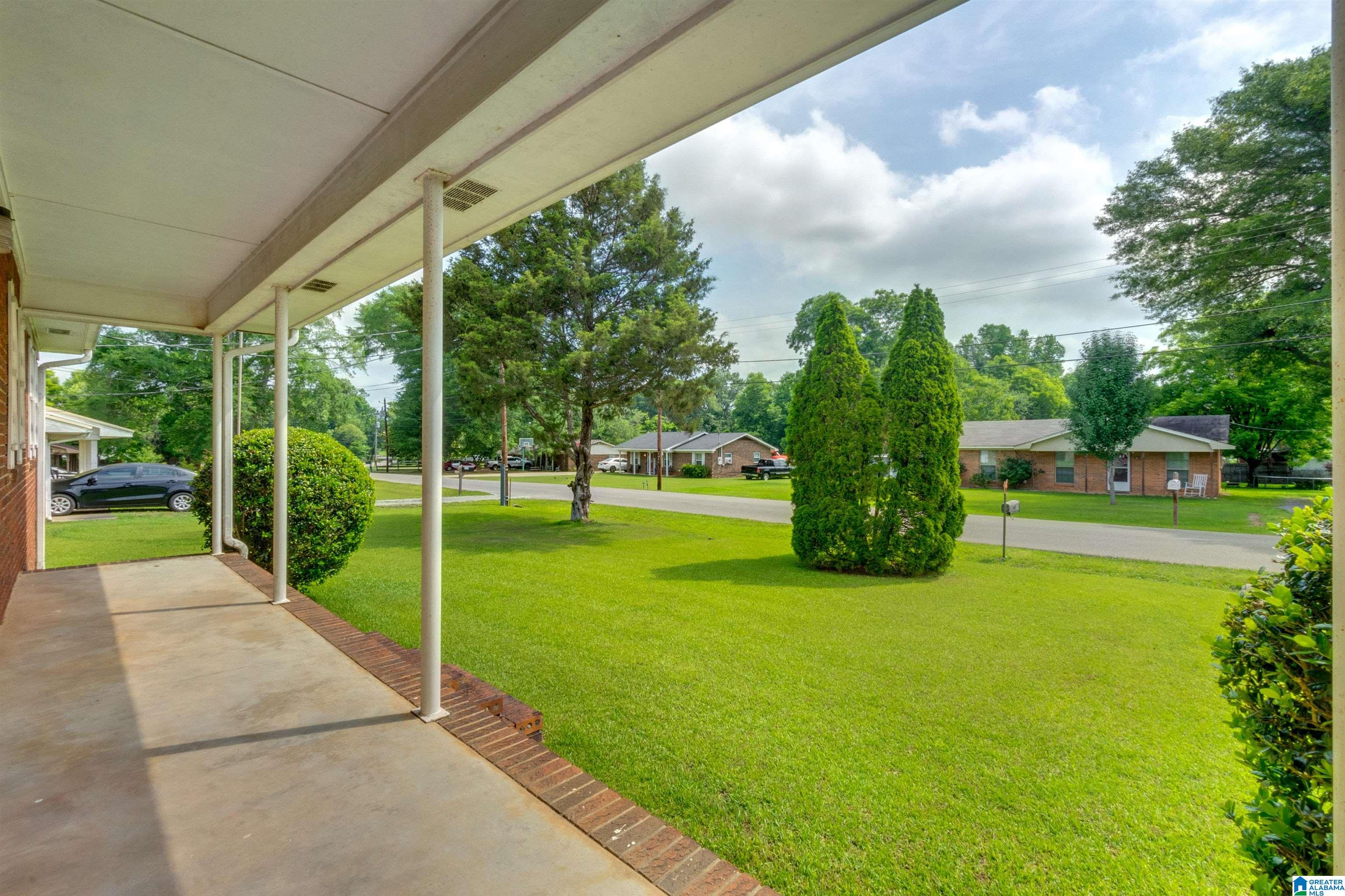 854 Main Street Jemison, AL 35085 - Photo 8 of 41