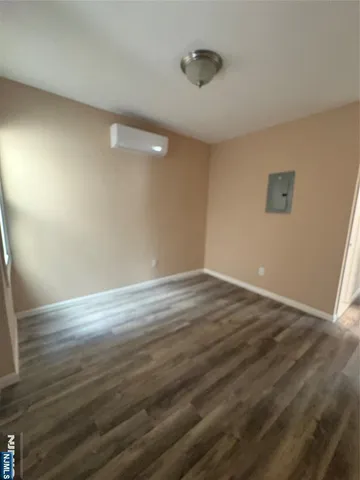 $2,150 | 172 North Main Street, Unit 3, Paterson, NJ 07522