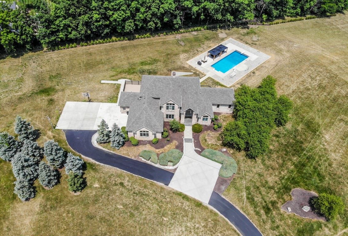 18534 Tonkel Road Auburn, IN 46706 - Photo 5 of 36