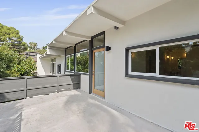 $3,195 | 2210 Echo Park Avenue, Unit 5, Los Angeles, CA 90026