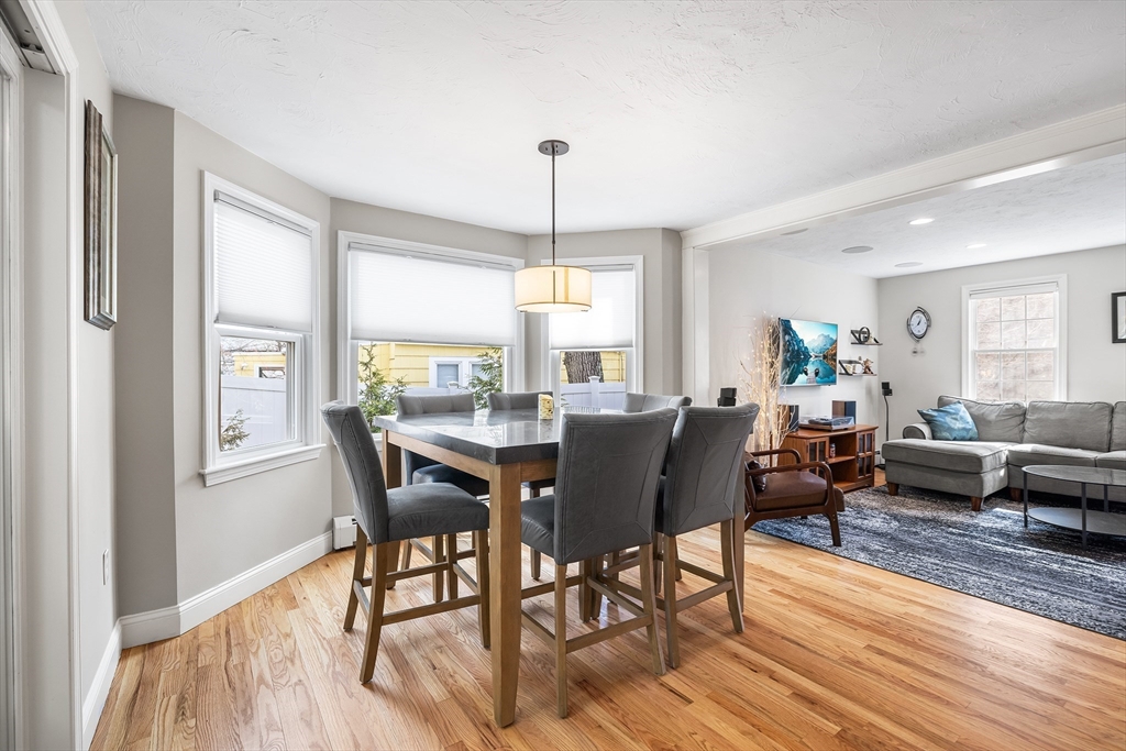 23 Warren Street Upton, MA 01568 - Photo 12 of 38