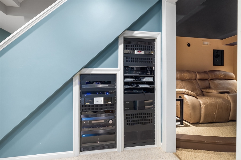 23 Warren Street Upton, MA 01568 - Photo 28 of 38