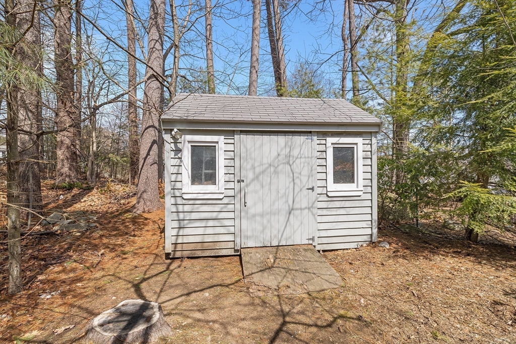 23 Warren Street Upton, MA 01568 - Photo 36 of 38