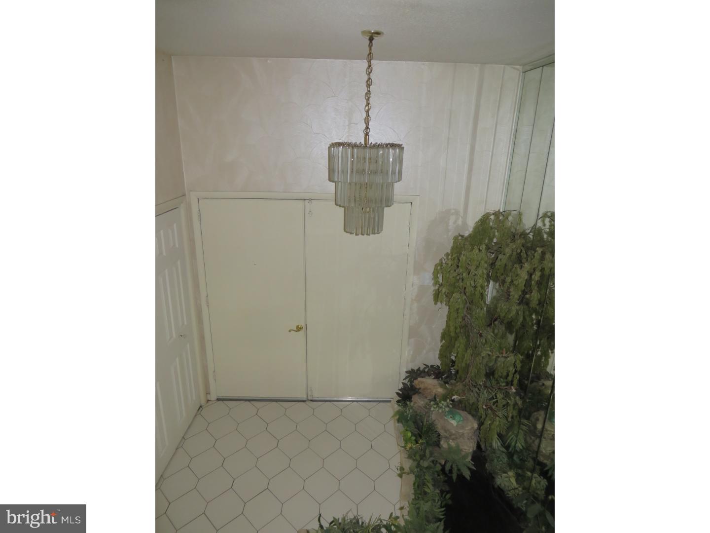 19 Clemson Road Cherry Hill, NJ 08034 - Photo 2 of 25