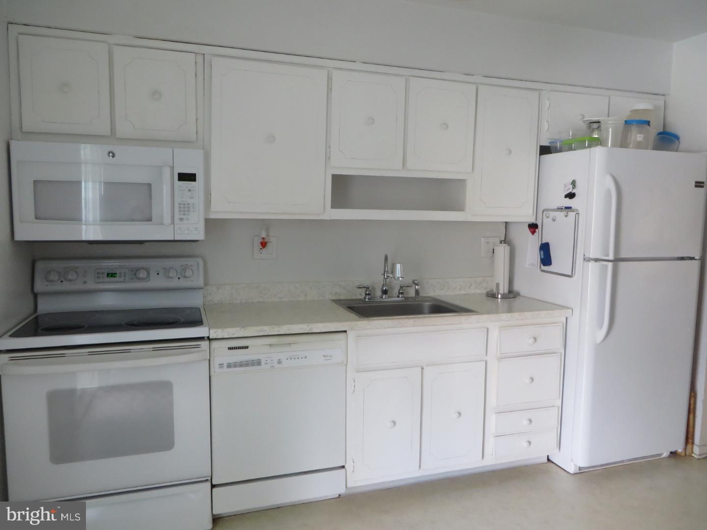 19 Clemson Road Cherry Hill, NJ 08034 - Photo 8 of 25