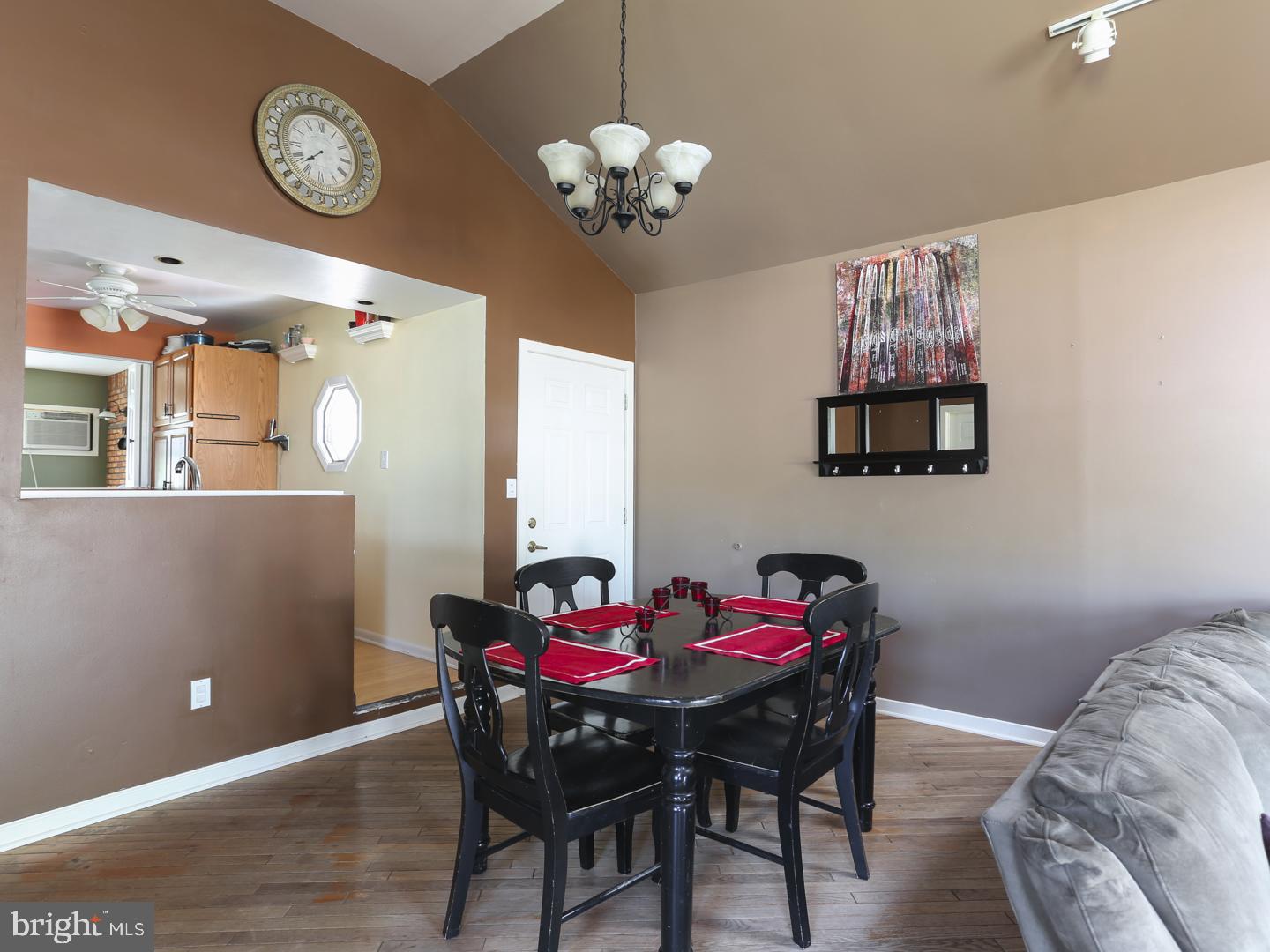 17 Sun Valley Road Hamilton, NJ 08690 - Photo 13 of 32