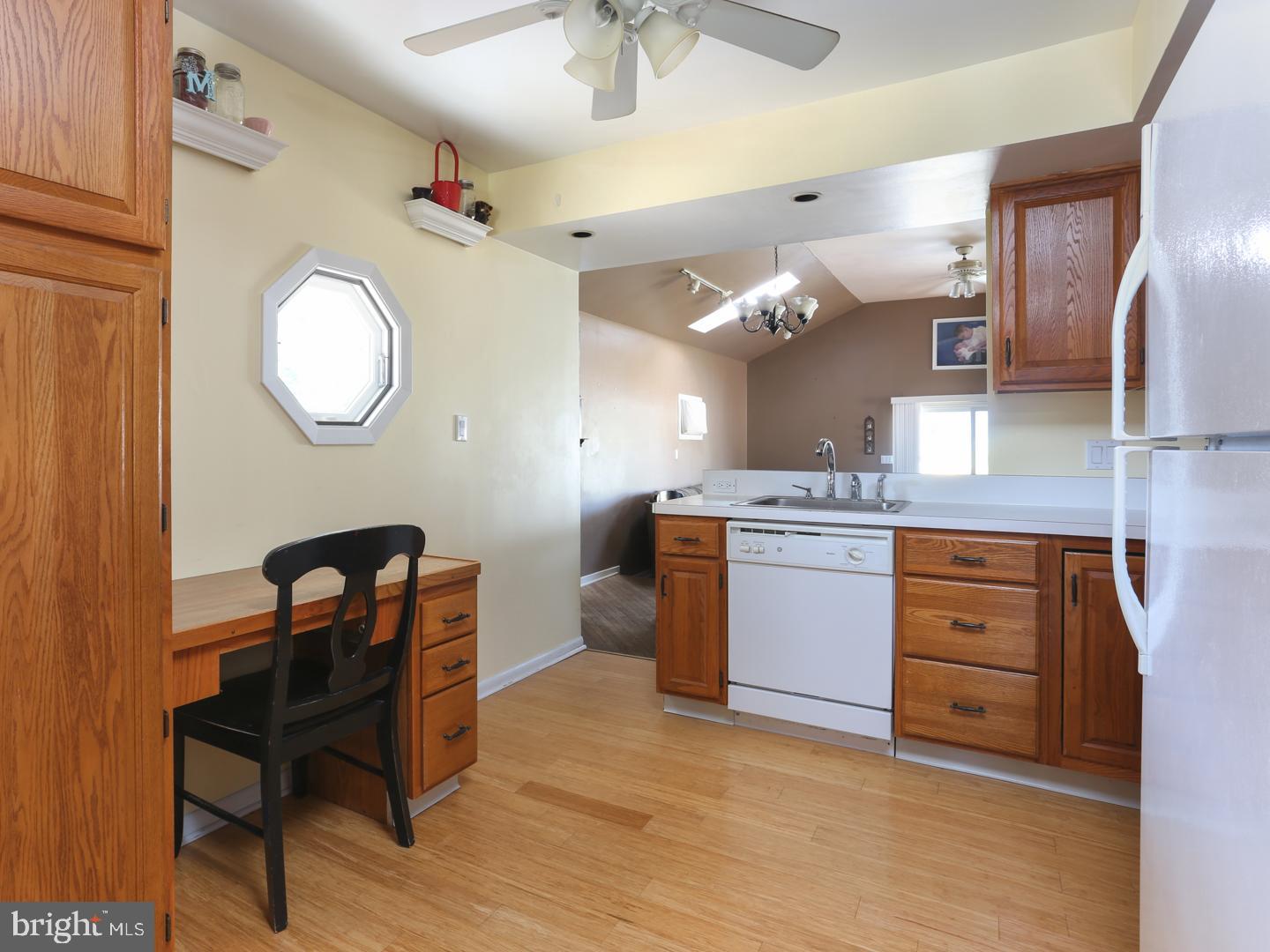 17 Sun Valley Road Hamilton, NJ 08690 - Photo 8 of 32