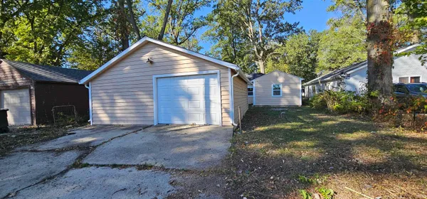 $124,000 | 4423 Bowser Avenue, Fort Wayne, IN 46806