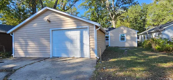 $124,000 | 4423 Bowser Avenue, Fort Wayne, IN 46806