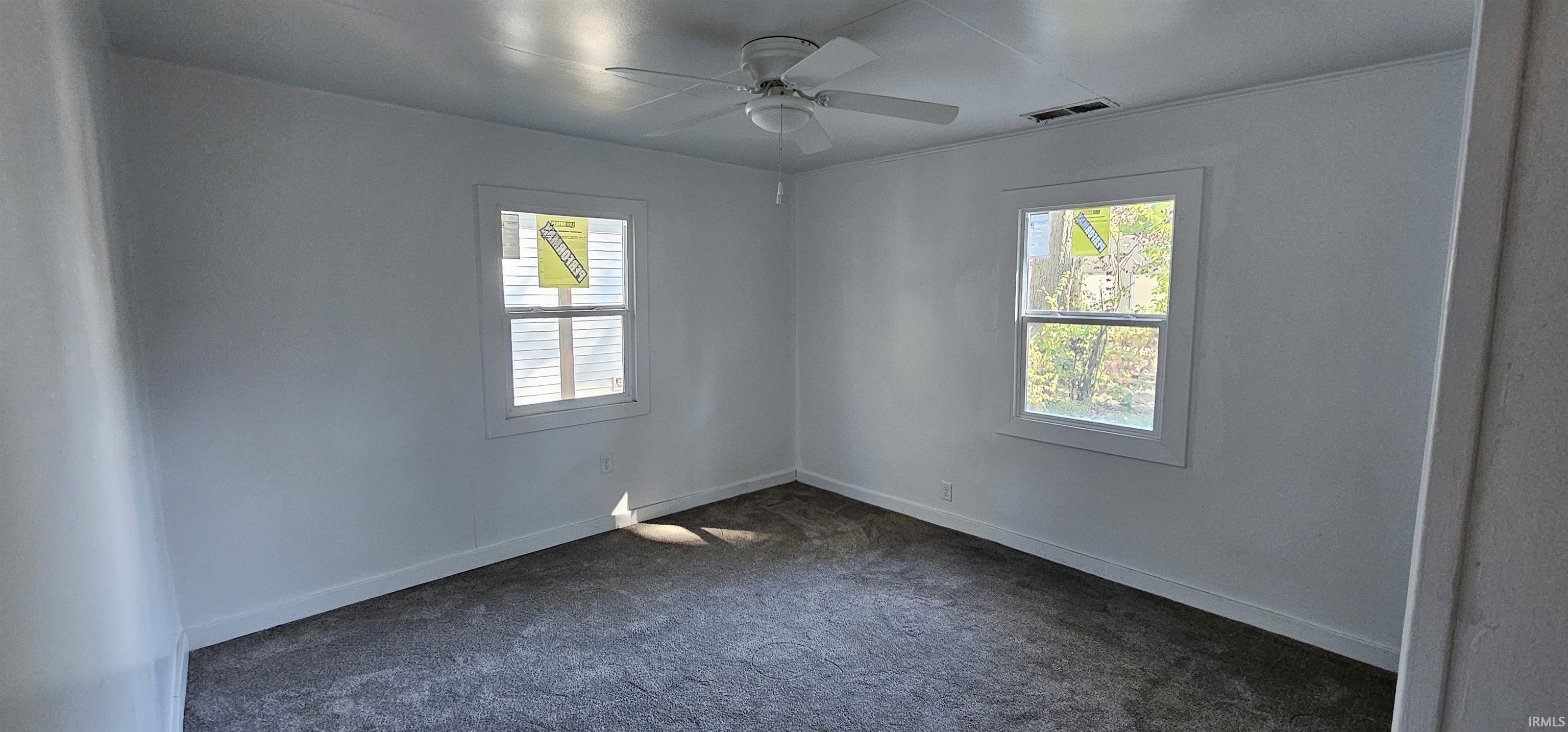 4423 Bowser Avenue Fort Wayne, IN 46806 - Photo 4 of 35