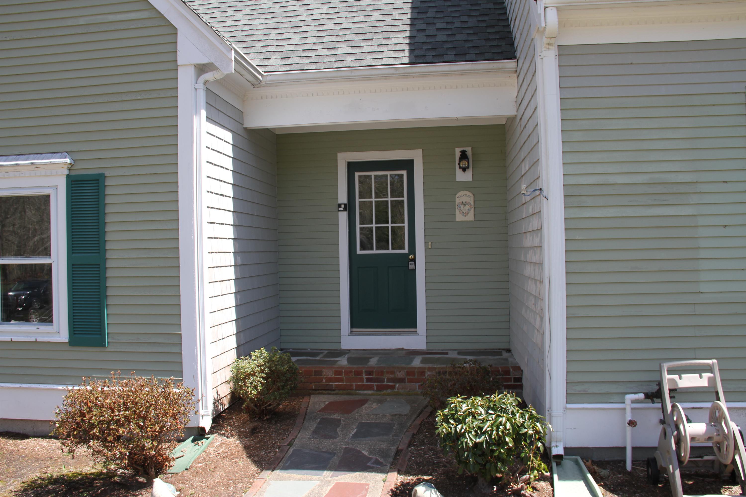 16 Courtney Road Harwich, MA 02645 - Photo 5 of 31 IMG_9902