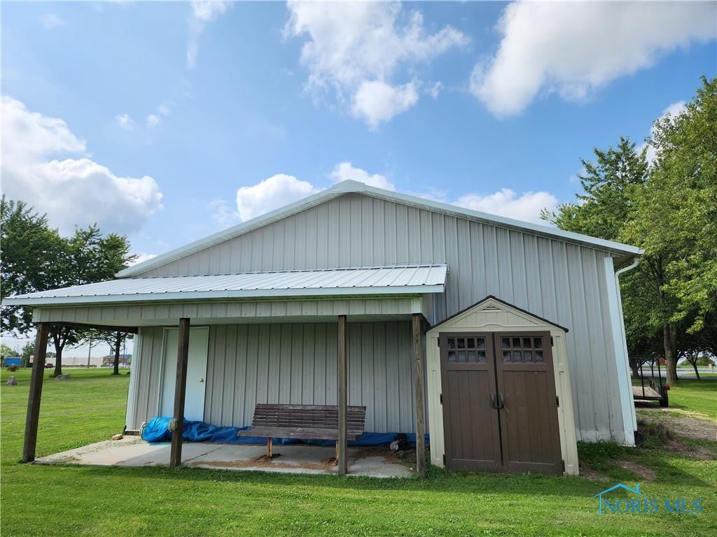725 North Curtice Road Oregon, OH 43616 - Photo 5 of 27 Gallery Image 5