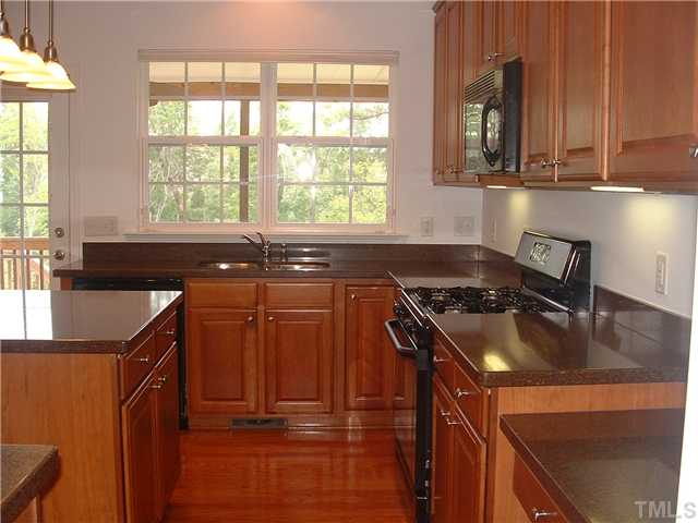 7706 San Gabriel Street Raleigh, NC 27613 - Photo 5 of 12 Gallery Image 5