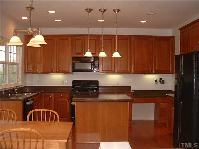 7706 San Gabriel Street Raleigh, NC 27613 - Photo 6 of 12 Gallery Image 6