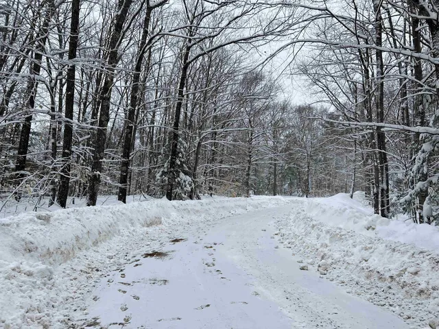 $249,000 | 0 Oak Ridge Road, Plymouth, NH 03264