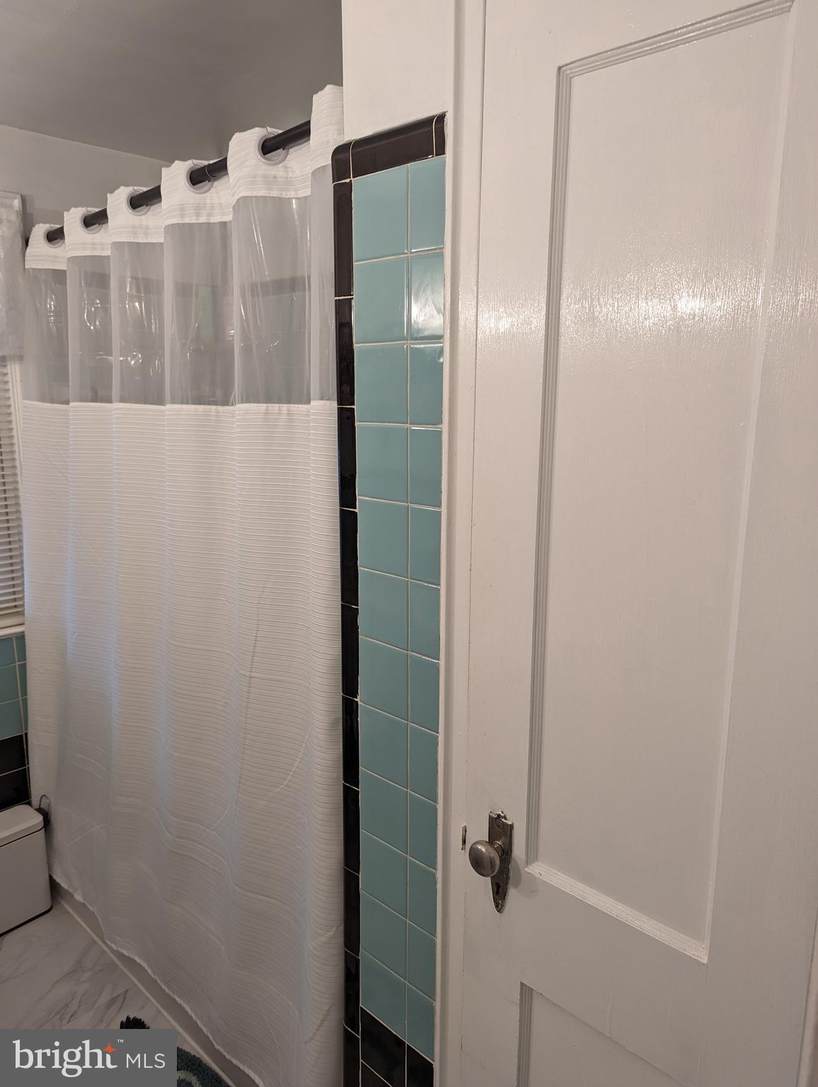 204 Sycamore Road Reading, PA 19611 - Photo 21 of 23 Bathroom