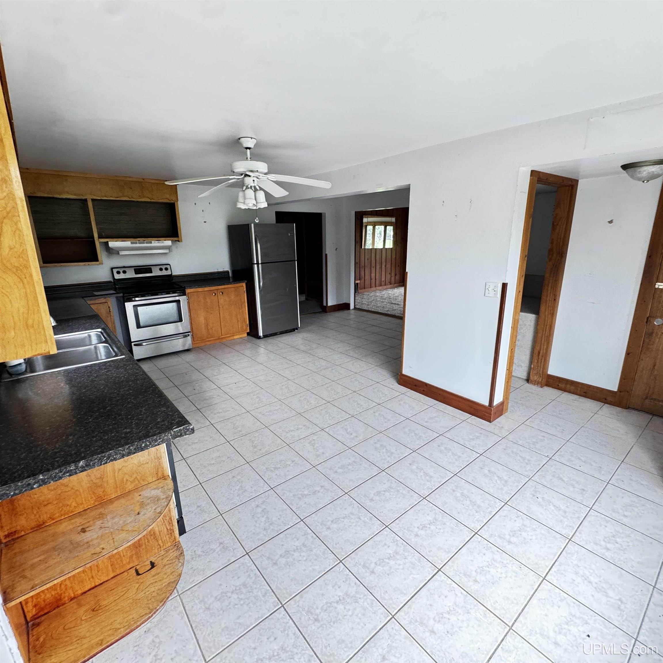277 Marinello Road Iron River, MI 49935 - Photo 7 of 41