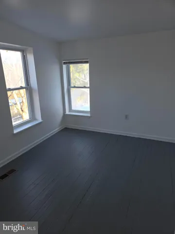 $2,200 | 139 South 4th Avenue, Coatesville, PA 19320