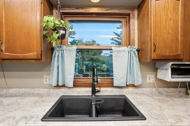 $1,100,000 | 9320 Elmore Avenue, Lonsdale, MN 55046