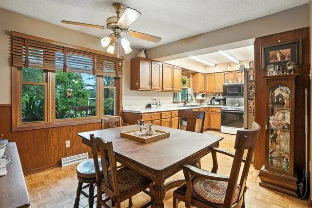 $1,100,000 | 9320 Elmore Avenue, Lonsdale, MN 55046