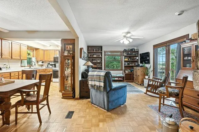 $1,100,000 | 9320 Elmore Avenue, Lonsdale, MN 55046