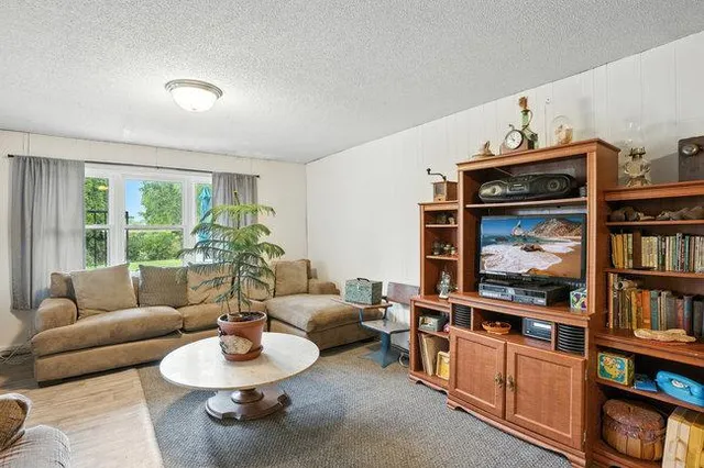 $1,100,000 | 9320 Elmore Avenue, Lonsdale, MN 55046