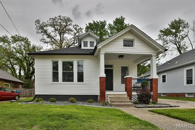 $265,000 | 230 South Fillmore Street, Edwardsville, IL 62025