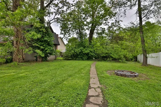 $265,000 | 230 South Fillmore Street, Edwardsville, IL 62025