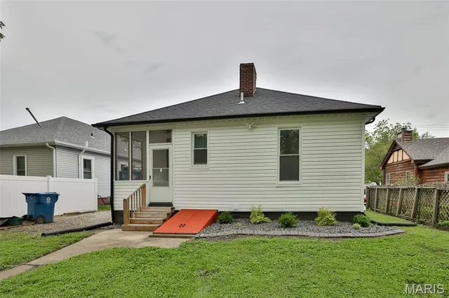 $265,000 | 230 South Fillmore Street, Edwardsville, IL 62025