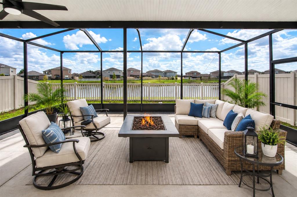9437 Lemon Drop Loop Sun City Center, FL 33573 - Photo 4 of 86