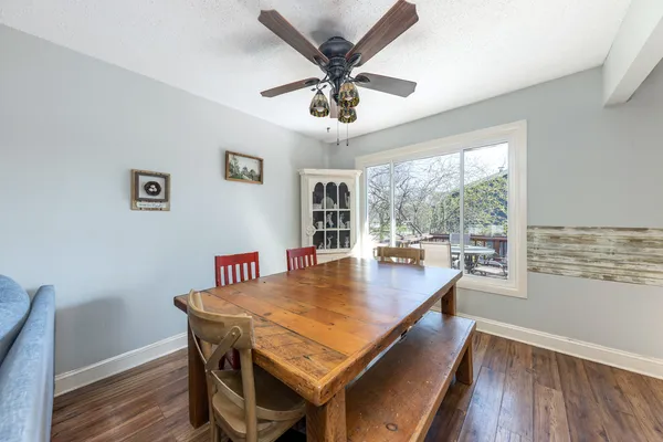 $459,900 | 128 South Birchwood Drive, Naperville, IL 60540