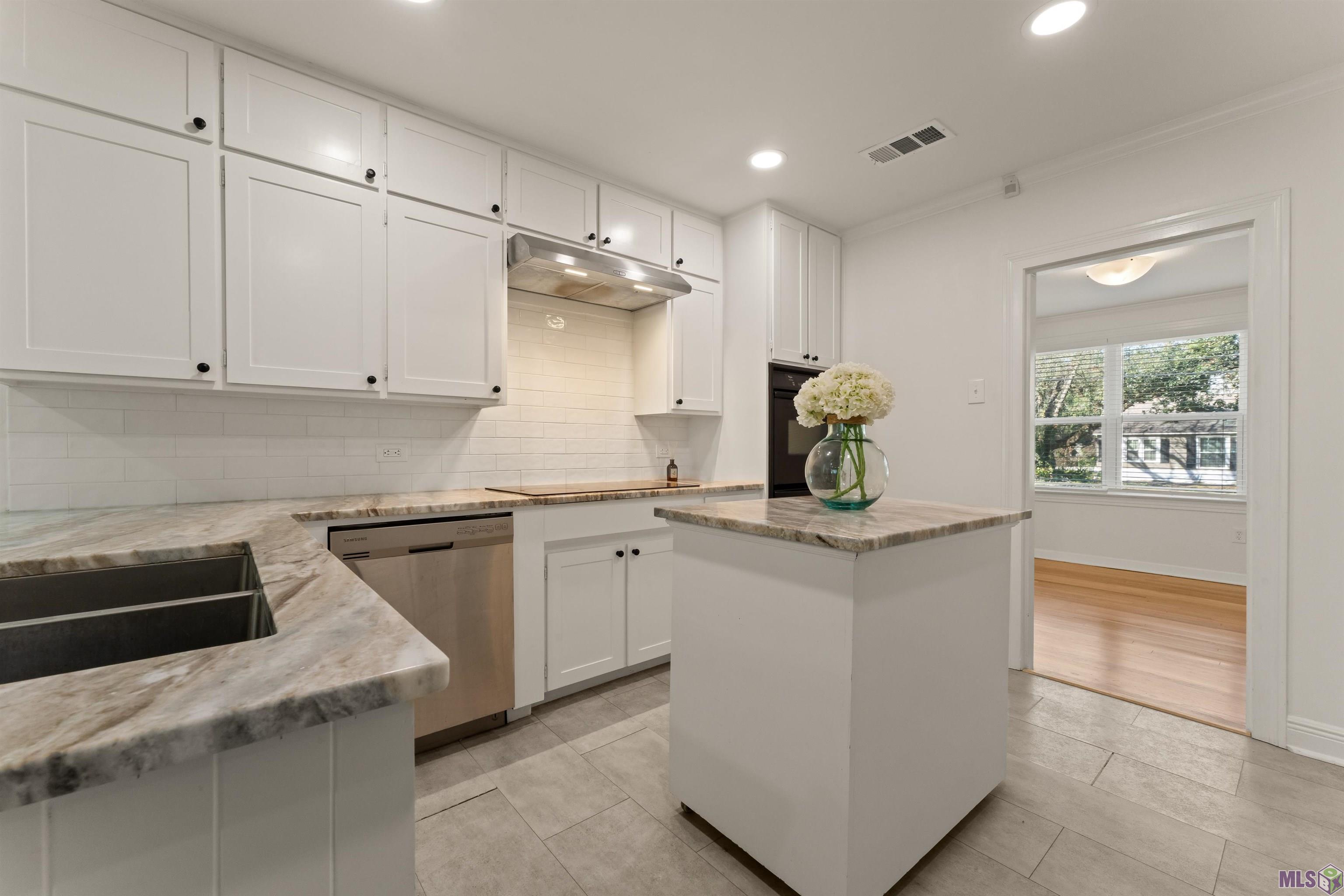 2106 Lee Drive Baton Rouge, LA 70808 - Photo 9 of 32