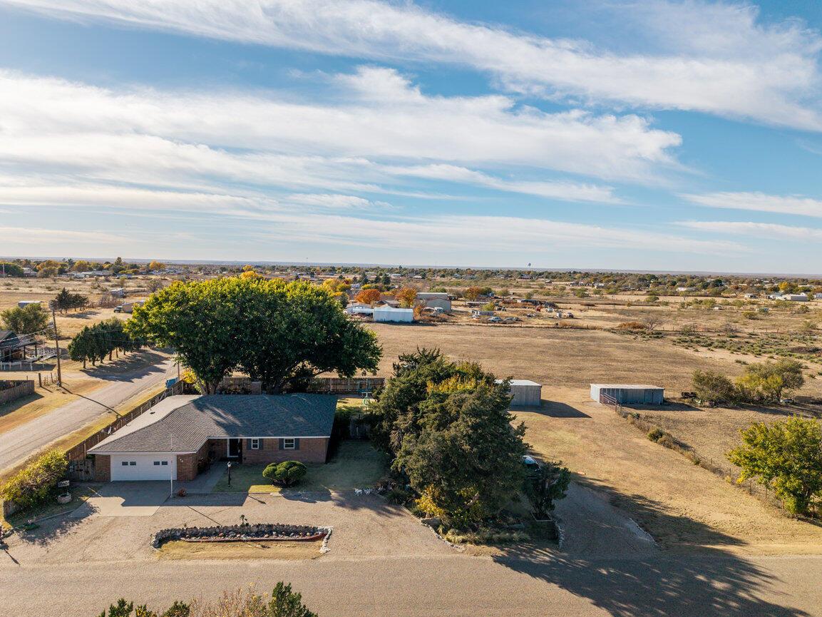 148 Buffalo Trail Fritch, TX 79036 - Photo 2 of 81 a view of a lake with a city