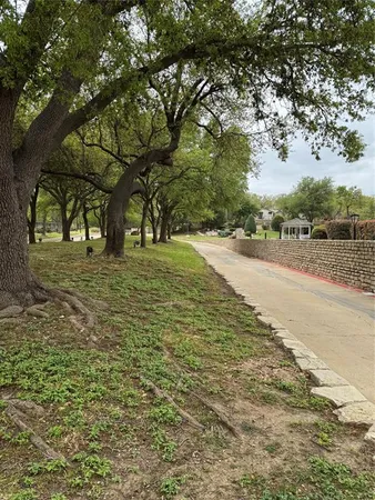 $2,000 | 2122 Reflection Bay Drive, Arlington, TX 76013