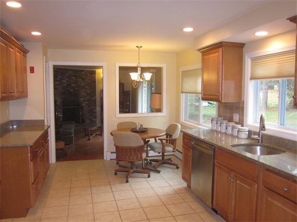 55 Carl Road Holliston, MA 01746 - Photo 5 of 18 Gallery Image 5