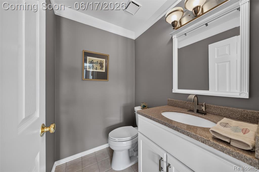 1236 Chaffer Drive Rochester Hills, MI 48306 - Photo 19 of 76