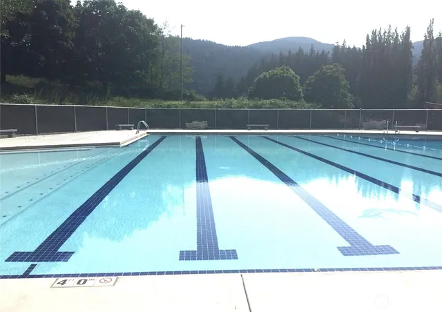 a house view with a outdoor space
