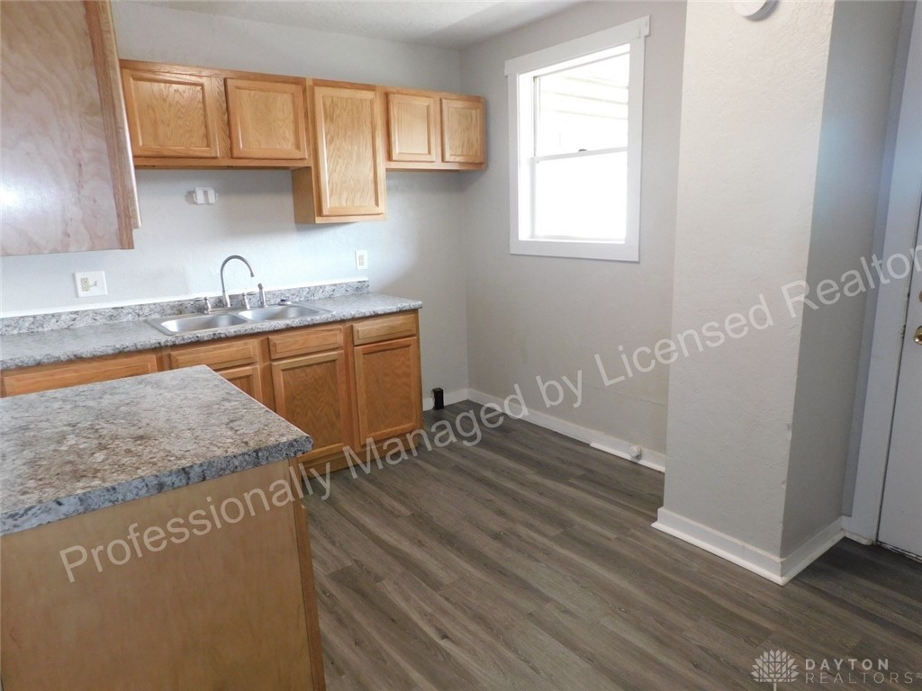 710 Olive Street, Unit 712 Springfield, OH 45503 - Photo 8 of 9