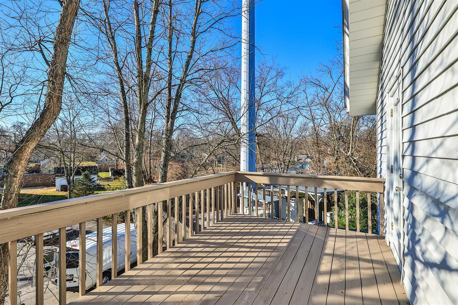 1181 Sutton Road Cincinnati, OH 45230 - Photo 23 of 34
