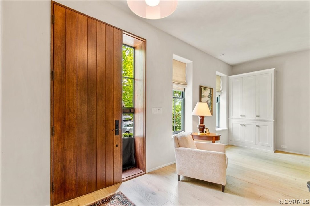 2113 Stuart Avenue Richmond, VA 23220 - Photo 3 of 40