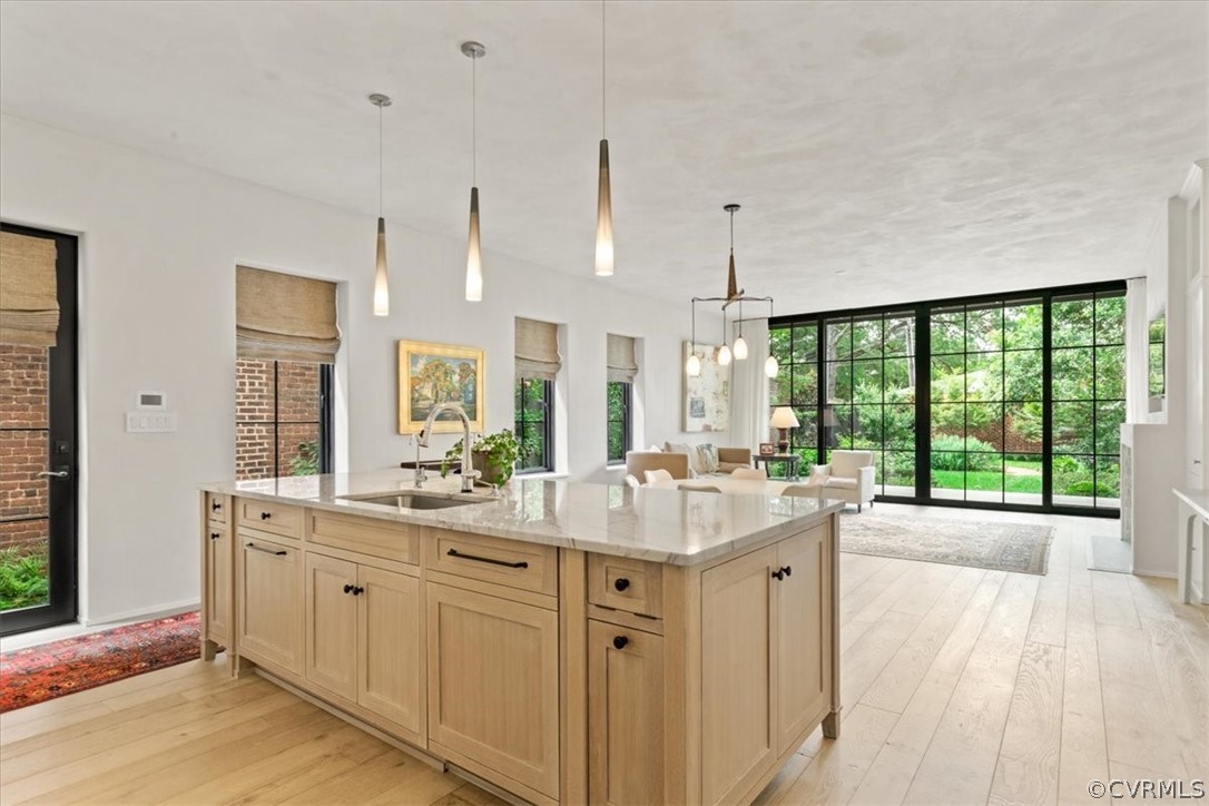 2113 Stuart Avenue Richmond, VA 23220 - Photo 6 of 40